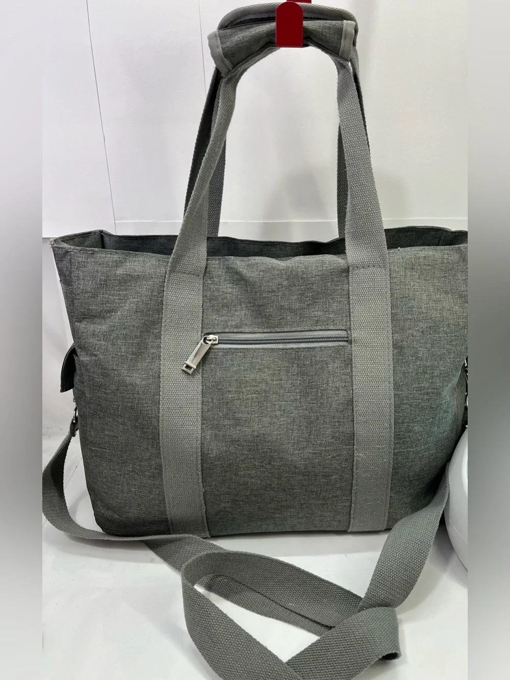 Medela Gray Travel Carrying Bag with Milk Storage Bags, Wipes & Bottles - ONLY